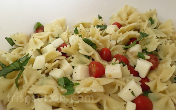 Caprese Pasta Recipe; Made With Ragu Traditional Pasta Sauce, TrishSutton.com #simmeredintradition #ad #ragu https://ooh.li/b962119
