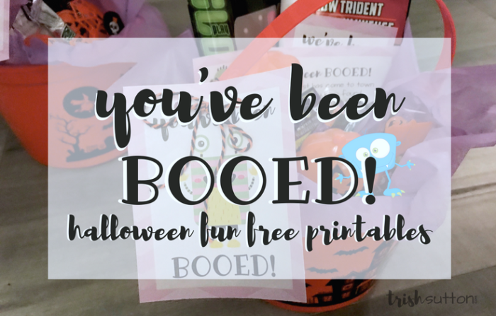 You've Been Booed is a simple game and fun way to treat friends & neighbors during the Halloween season. You've Been Booed Halloween Fun Free Printables. TrishSutton.com #halloween #printable