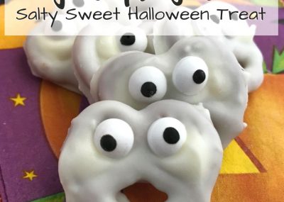 Spooky Halloween Treats Vanilla Dipped Pretzel Ghosts; TrishSutton.com