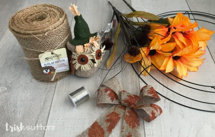 Burlap Wreath; Simple 20 Minute Tutorial Under $10