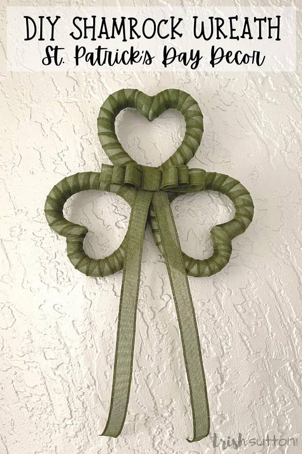DIY Shamrock Wreath St. Patrick's Day Decor Tutorial